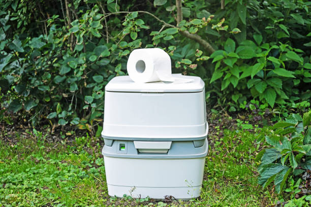 Best Portable restroom trailer rental  in Upland, IN