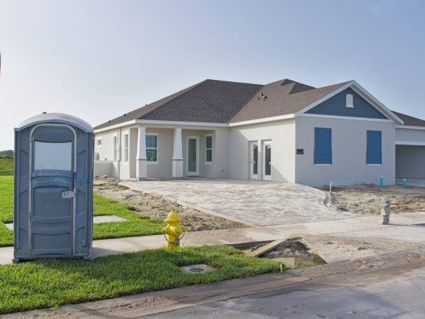 Best Portable restroom trailer rental  in Upland, IN